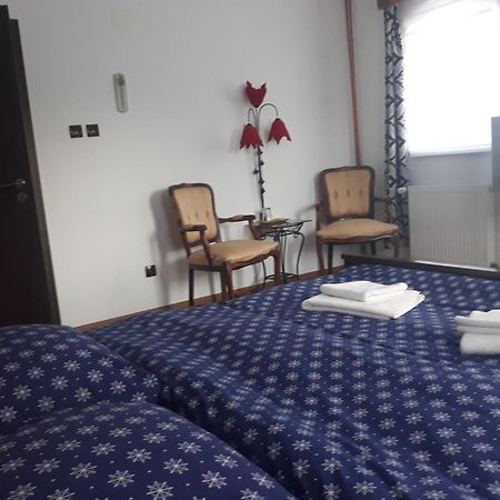Vila Madudu Vălenii de Munte Εξωτερικό φωτογραφία