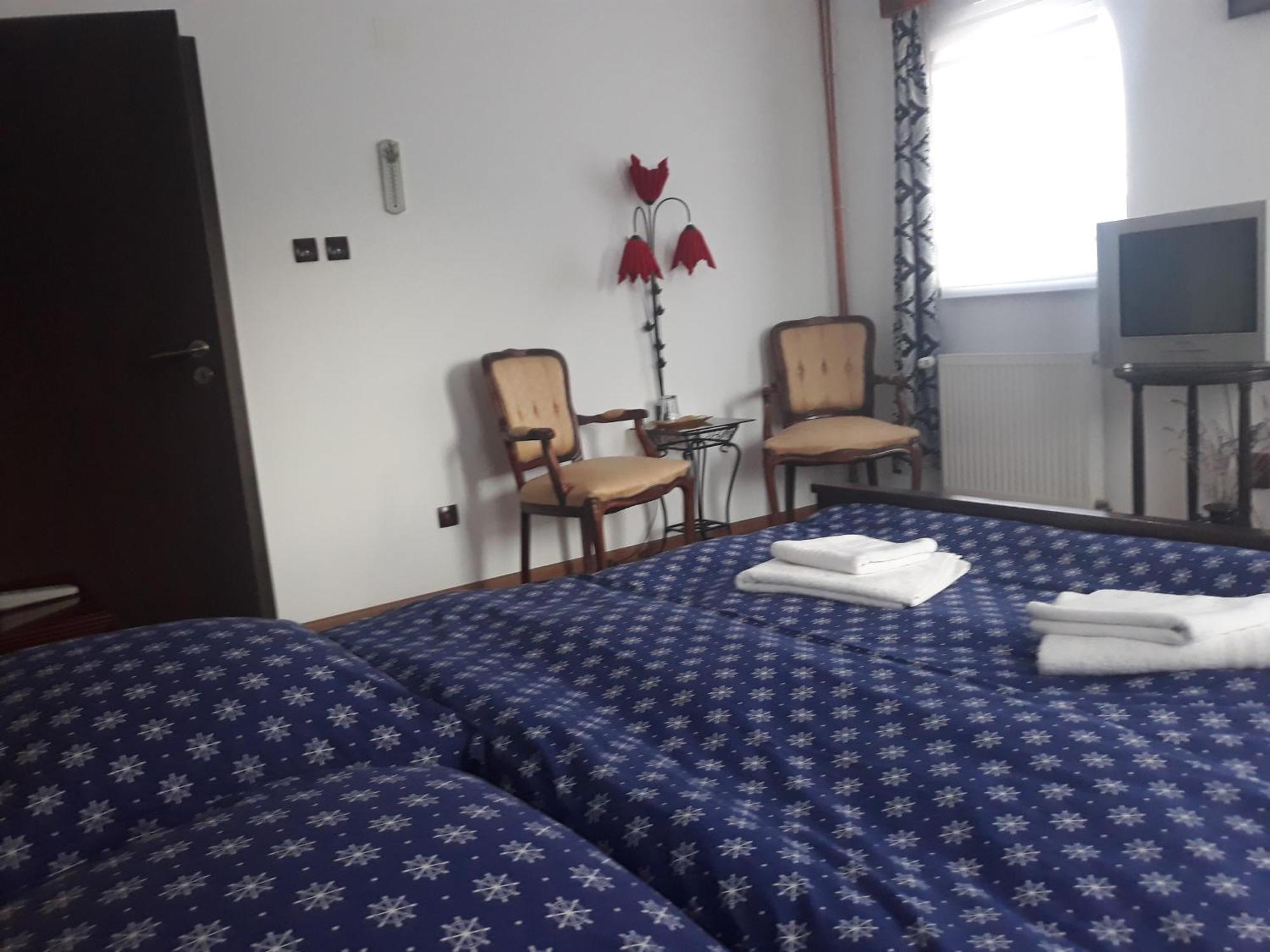 Vila Madudu Vălenii de Munte Εξωτερικό φωτογραφία