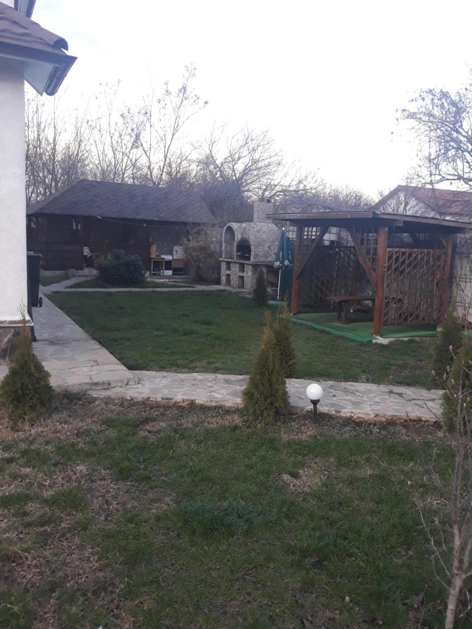 Vila Madudu Vălenii de Munte Εξωτερικό φωτογραφία